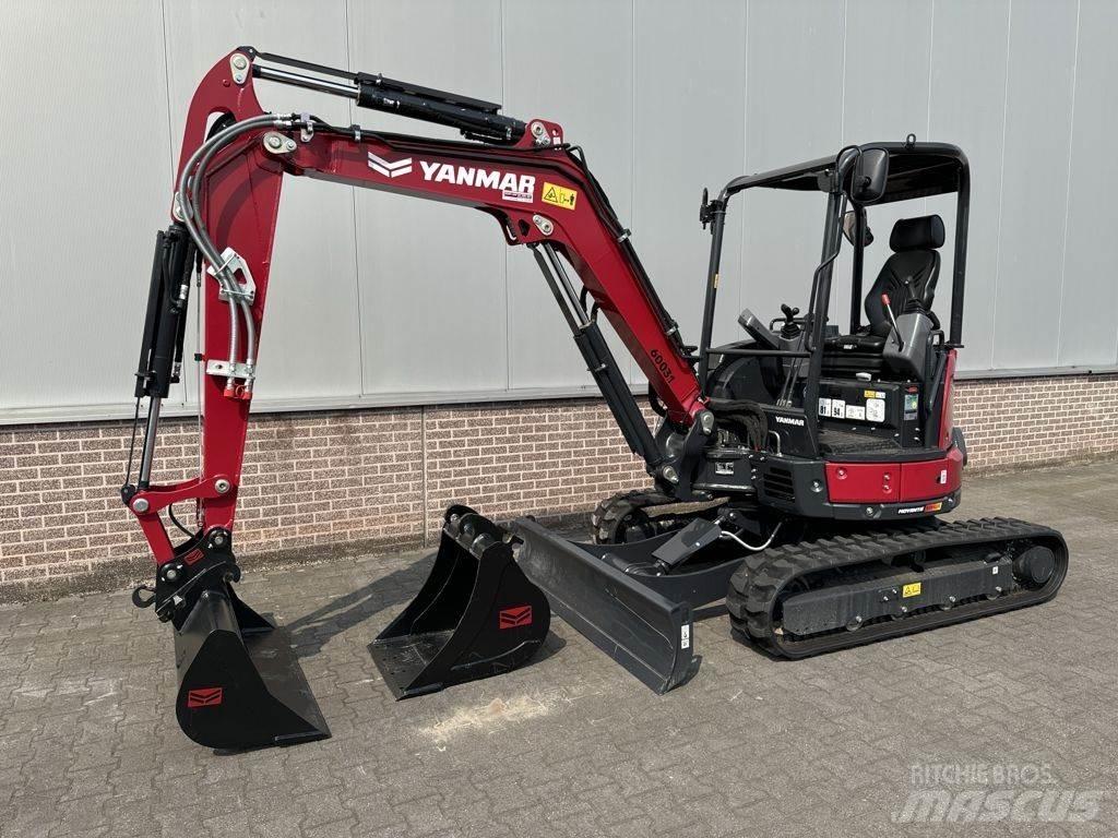 Yanmar VIO38-6 Miniescavatori