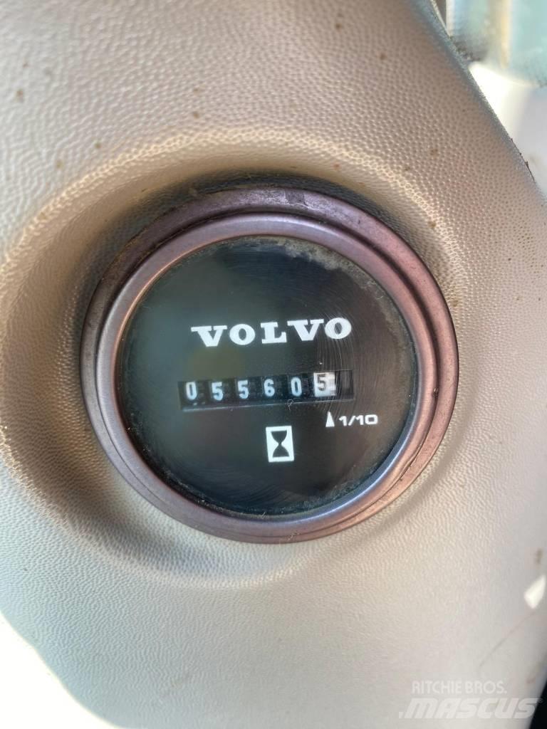 Volvo ECR 235 Escavatori cingolati