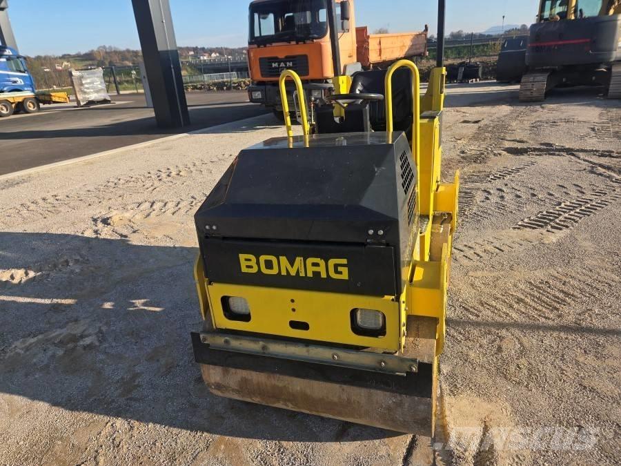 Bomag BW 100 AD-2 Rulli a doppio tamburo
