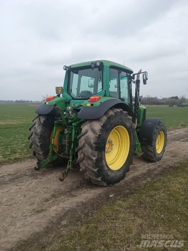 John Deere 6820 AQ Trattori