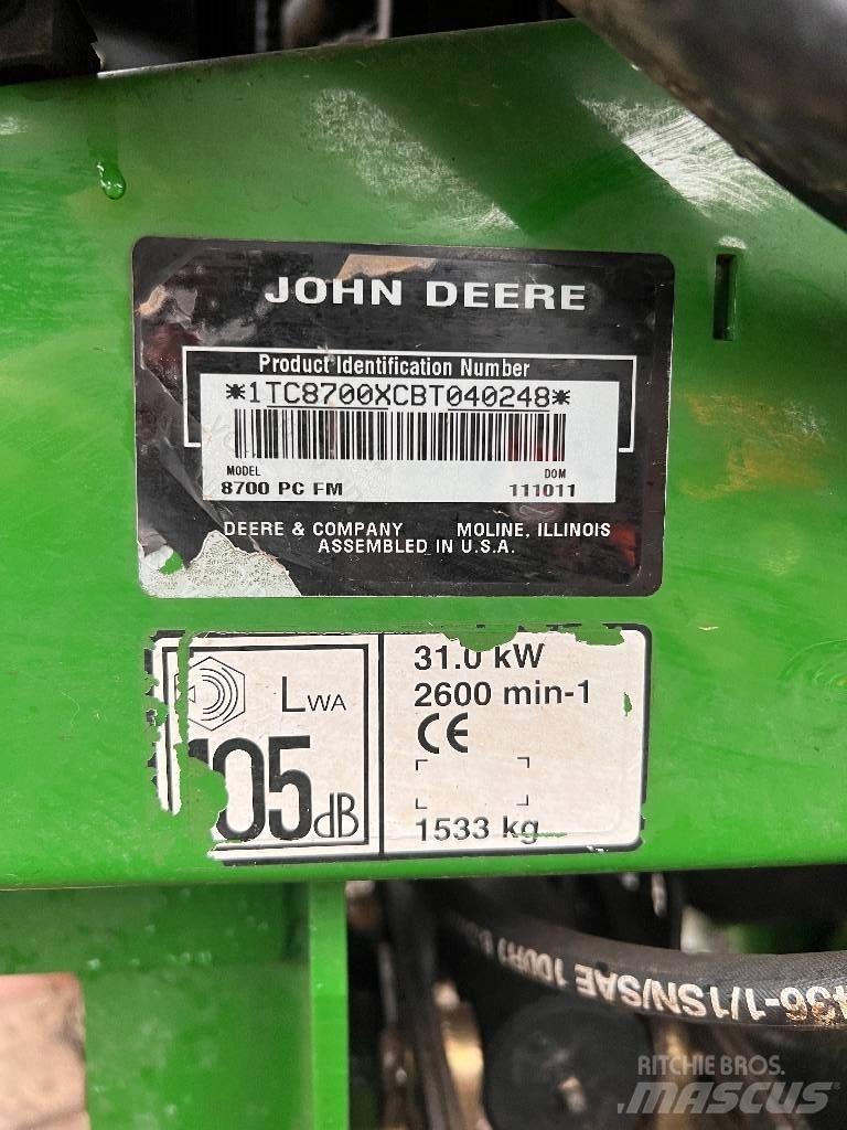 John Deere 8700 Tosaerba per il fairway