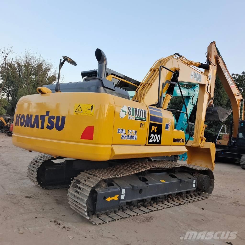 Komatsu PC 200-8 Escavatori cingolati