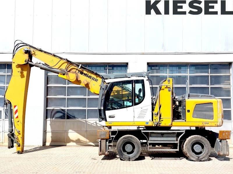 Liebherr LH 24 Movimentazione rifiuti