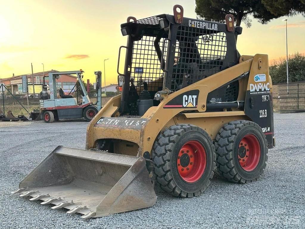 CAT 226BHF Mini pale
