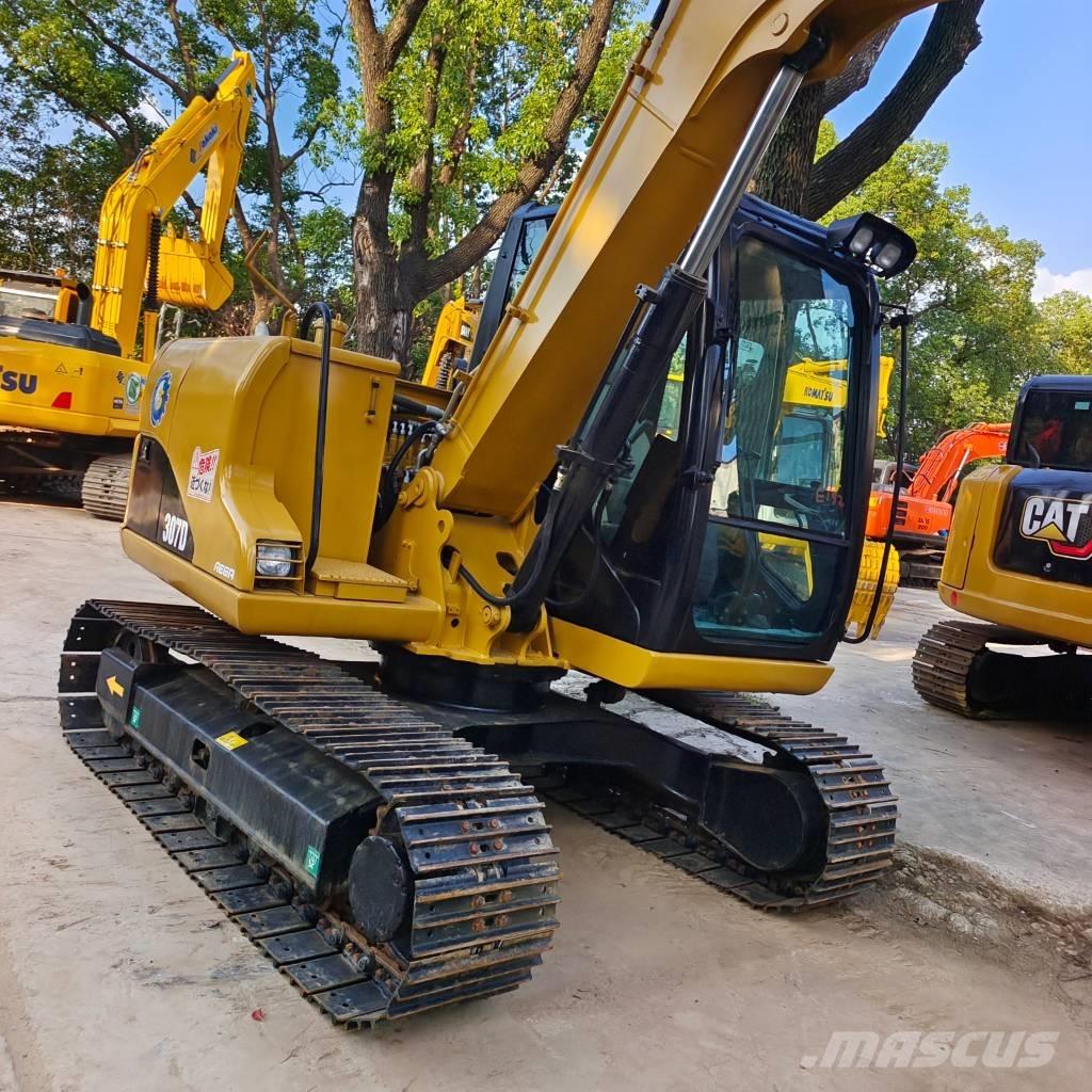 CAT 307 D Escavatori medi 7t - 12t