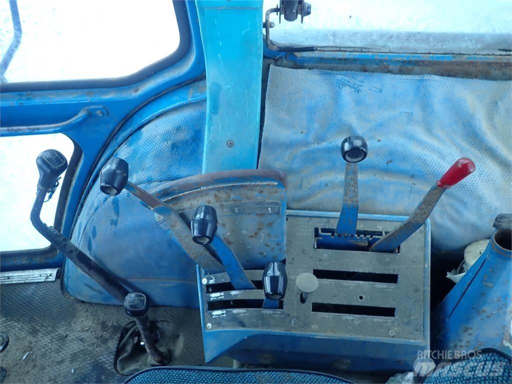 Ford 8210 Trattori