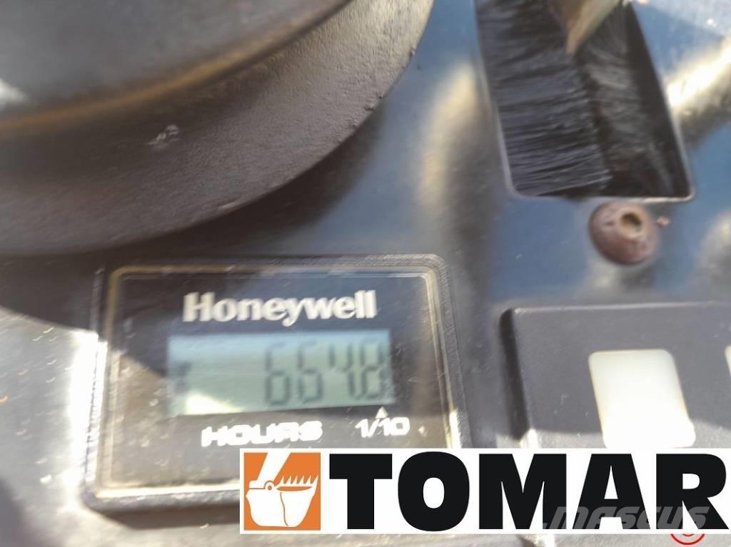 JCB 8008 CTS Miniescavatori