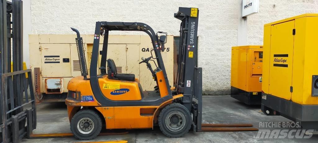 Samsung SF 20 D Carrelli elevatori diesel