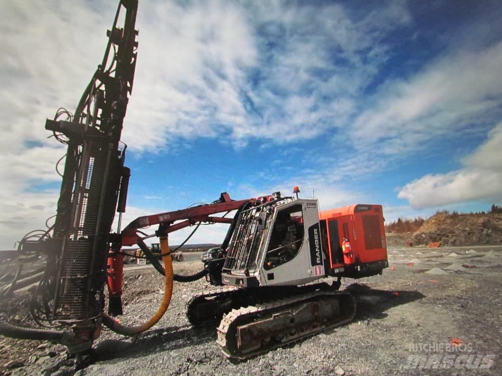 Sandvik DX 800 Perforatrici di superficie