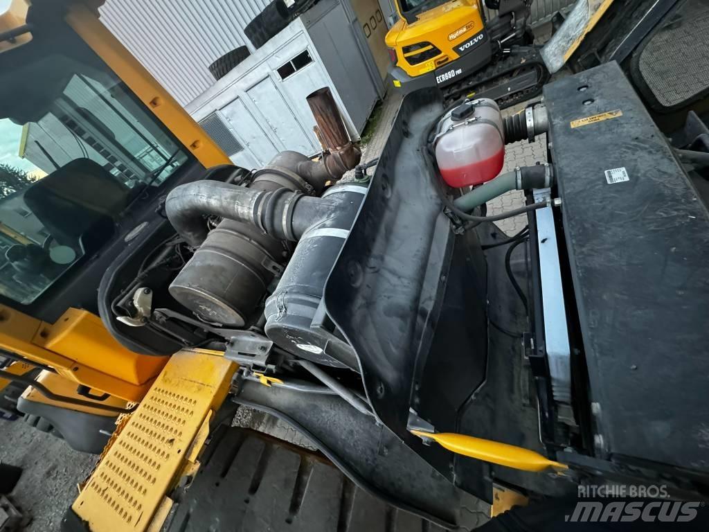 Volvo L 110 G Pale gommate