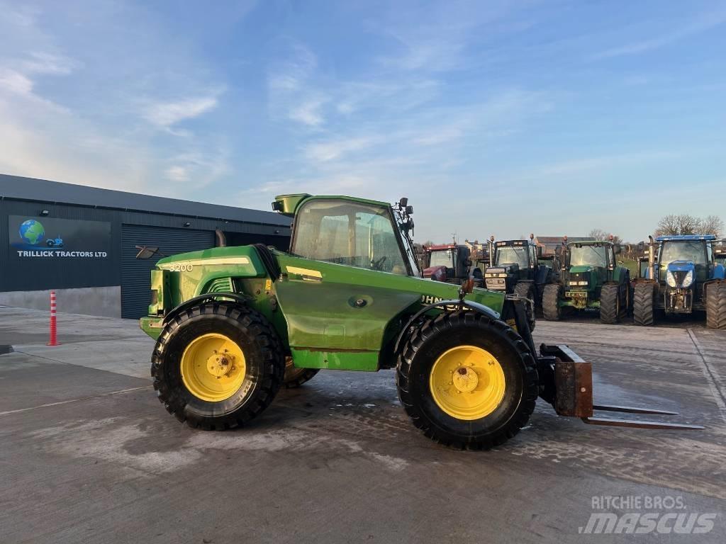 John Deere 3200 Sollevatori telescopici