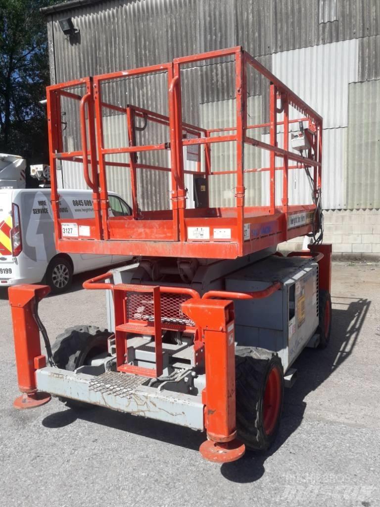 SkyJack SJ 6832 RT Piattaforme a pantografo