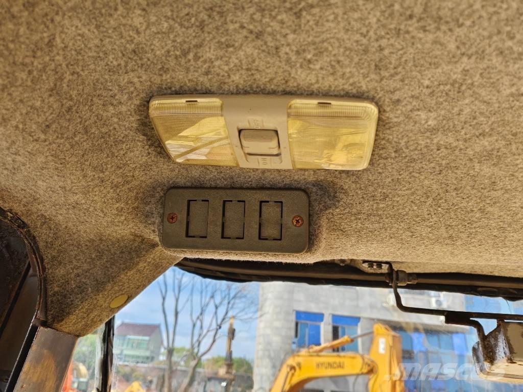 Komatsu WA 500-3 Pale gommate