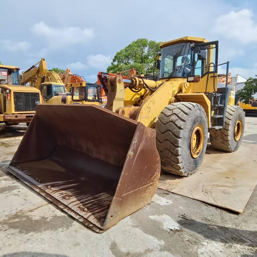 Komatsu WA 500-3 Pale gommate