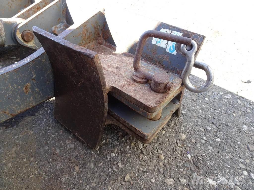 Takeuchi TB210 Miniescavatori