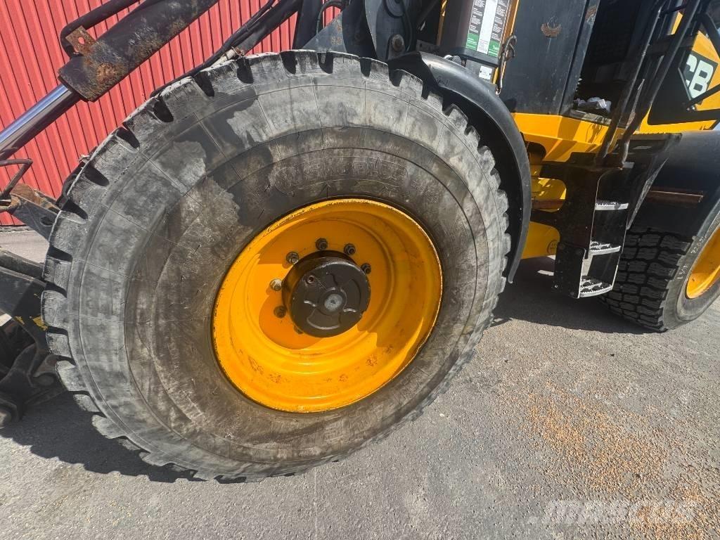 JCB 412 S Pale gommate