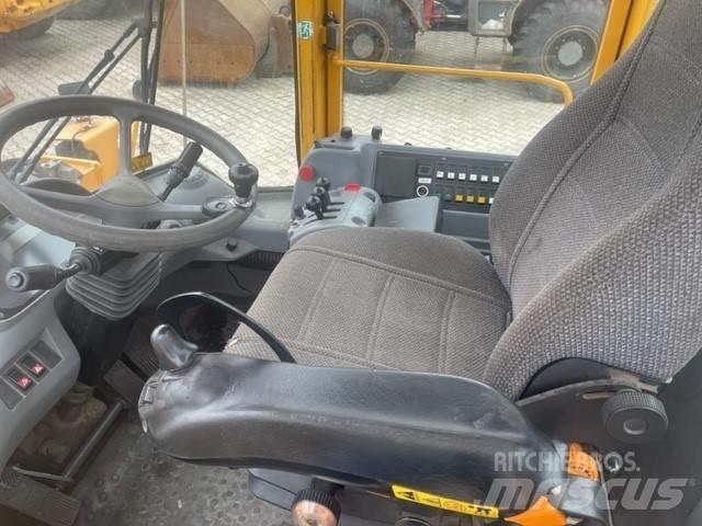 Volvo L 70 E Pale gommate