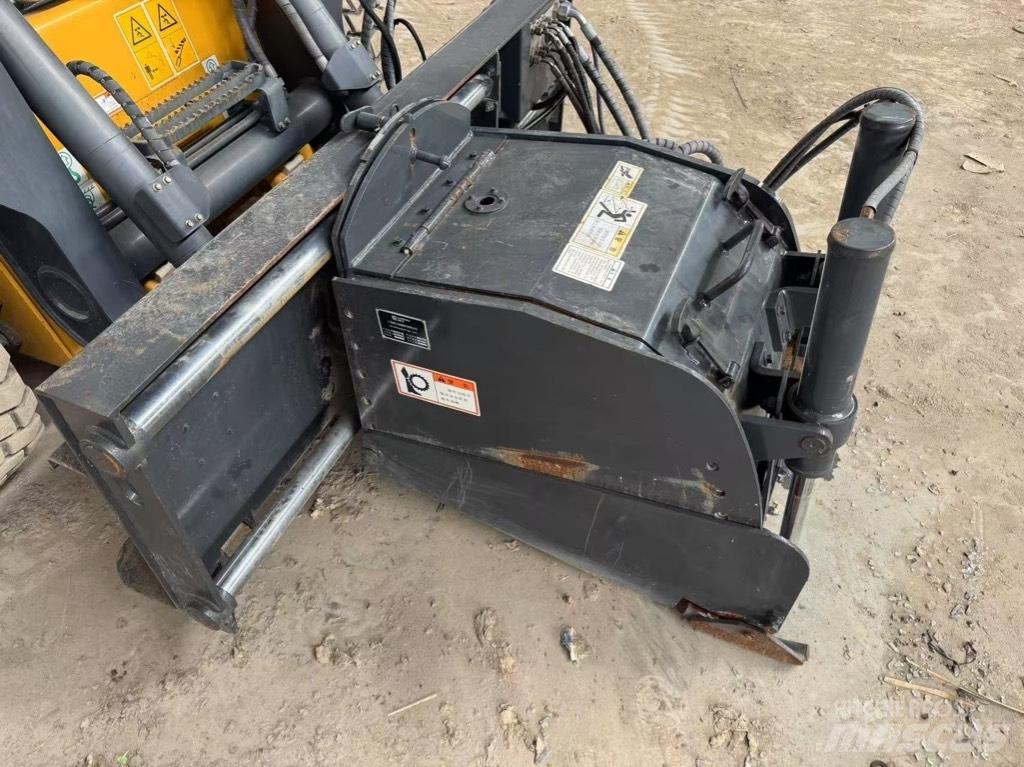 LiuGong 385 B Mini Pale Gommate