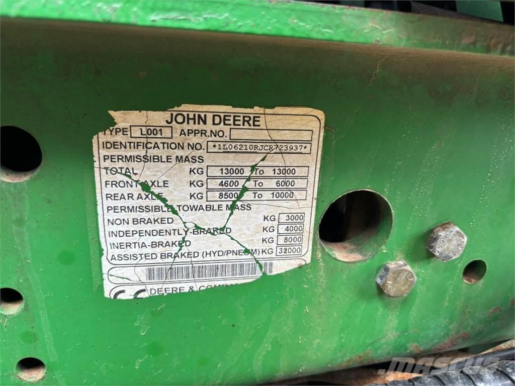 John Deere 6210R Trattori