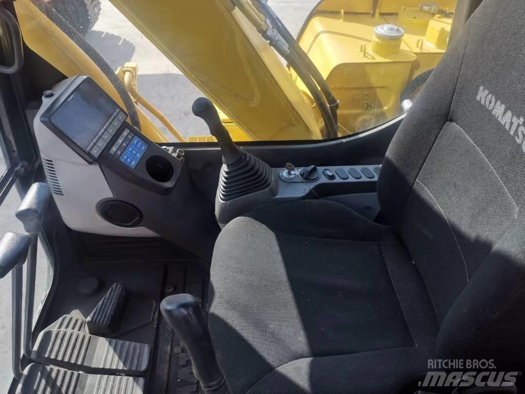 Komatsu PC 70 Escavatori cingolati