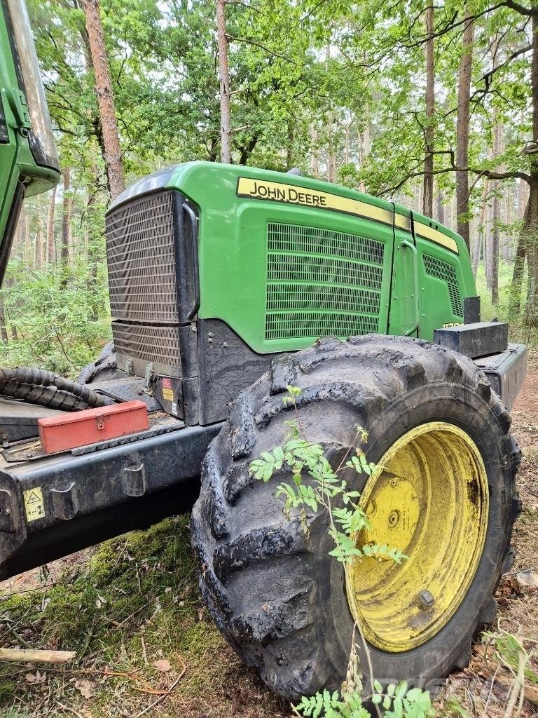 John Deere 1170 E Abbattitrici, Disboscatrici