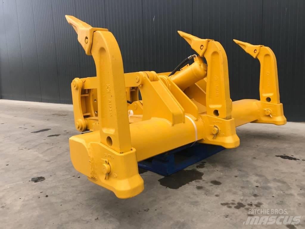 Komatsu D61 Scarificatori