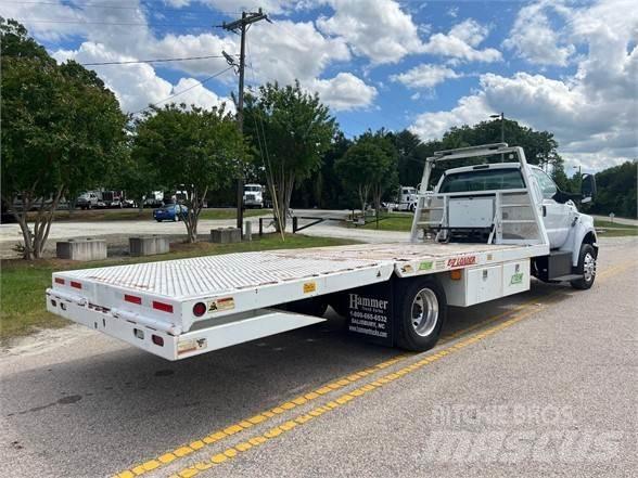 Ford F650 SD Carroattrezzi