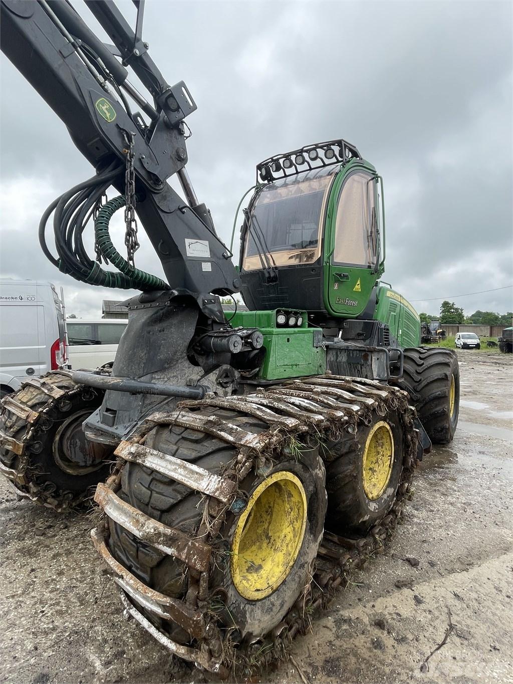 John Deere 1070 G Abbattitrici, Disboscatrici