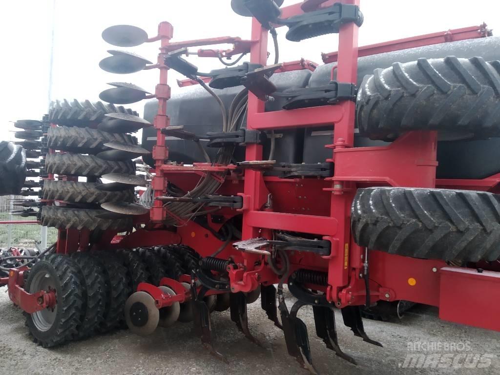 Horsch Focus 6 TD Perforatrici