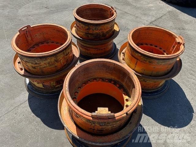 Hitachi LX 290 RIMS Pneumatici, ruote e cerchioni