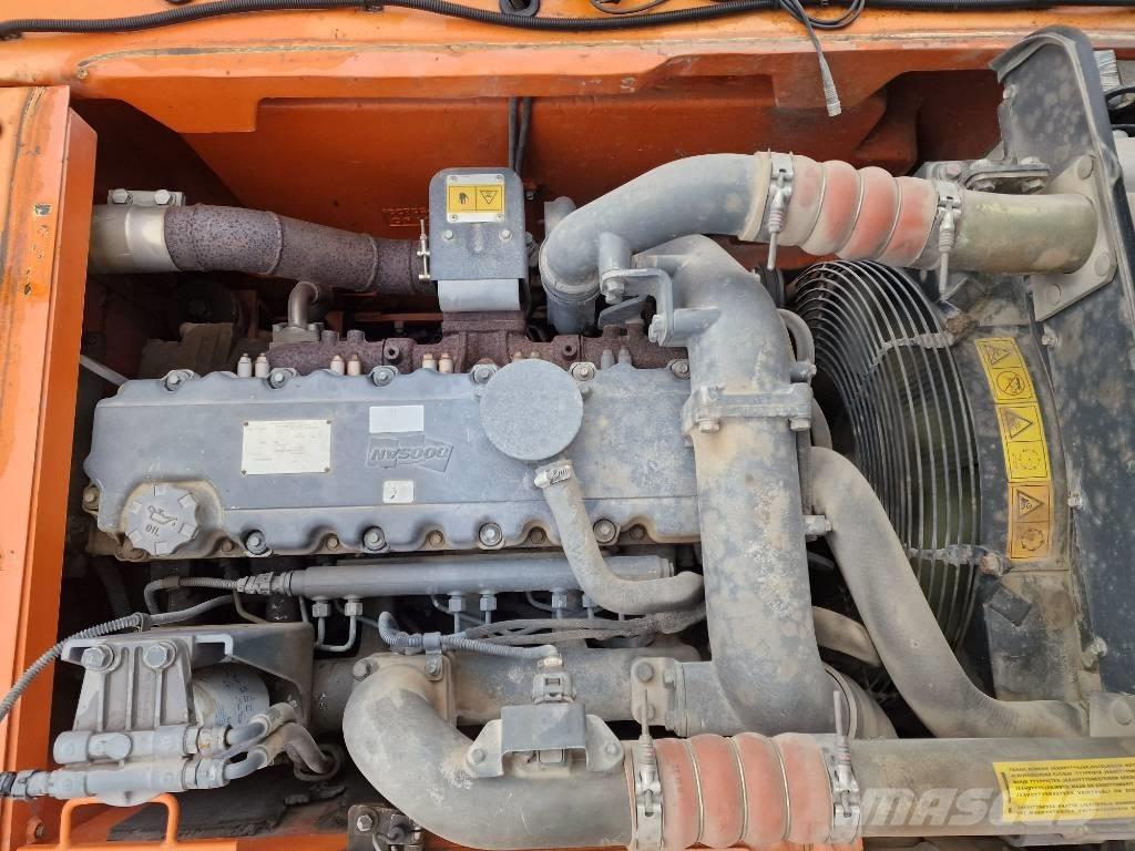 Doosan DX 160 W Escavatori gommati