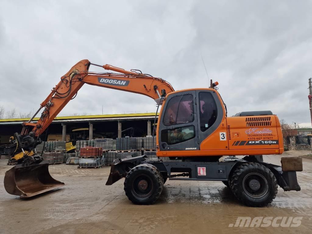 Doosan DX 160 W Escavatori gommati