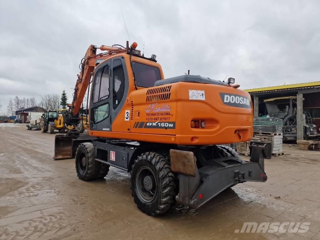 Doosan DX 160 W Escavatori gommati