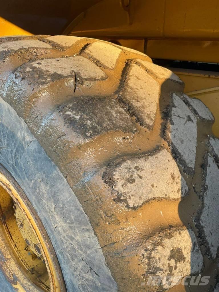 Bell B 30 E Dumpers articolati