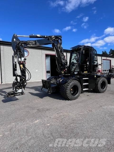 JCB Hydradig Escavatori gommati
