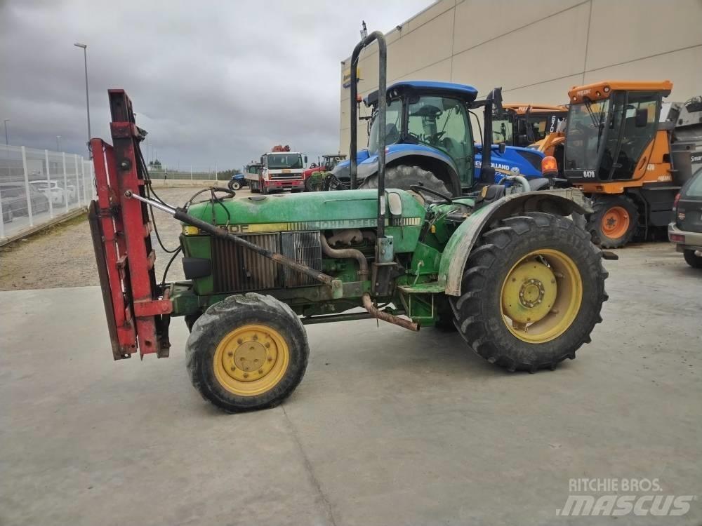 John Deere 2450 Trattori