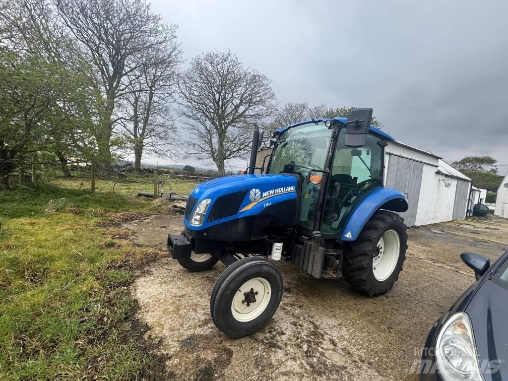 New Holland T 4.65 Trattori