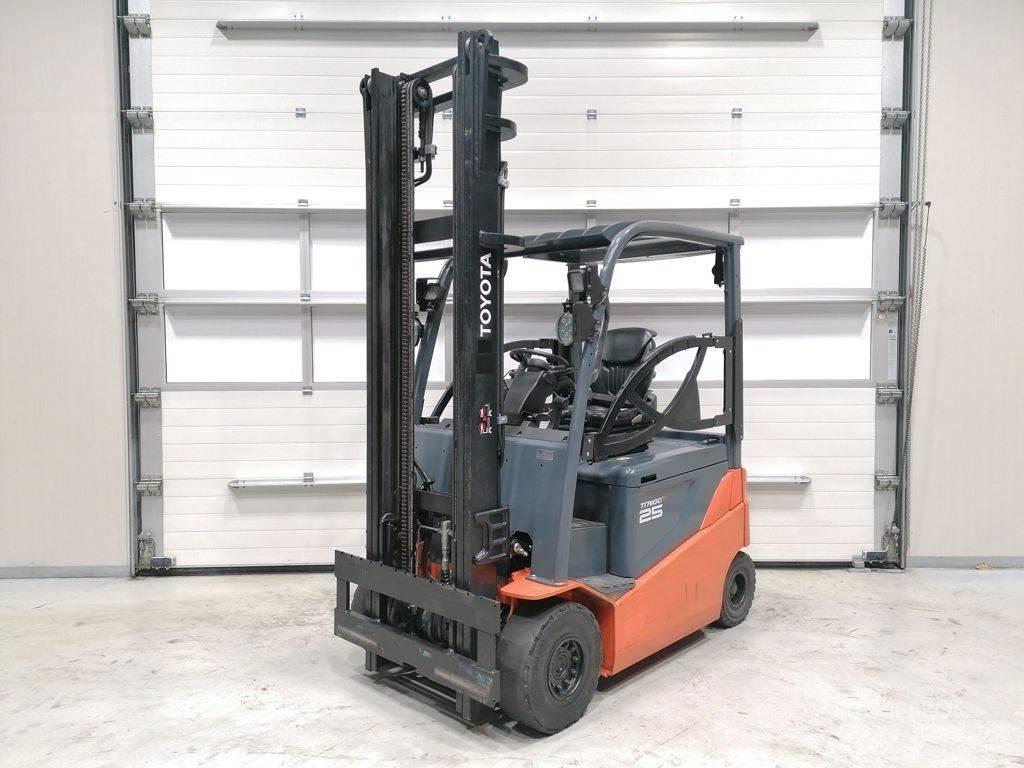 Toyota 8FBMKT25 Carrelli elevatori elettrici
