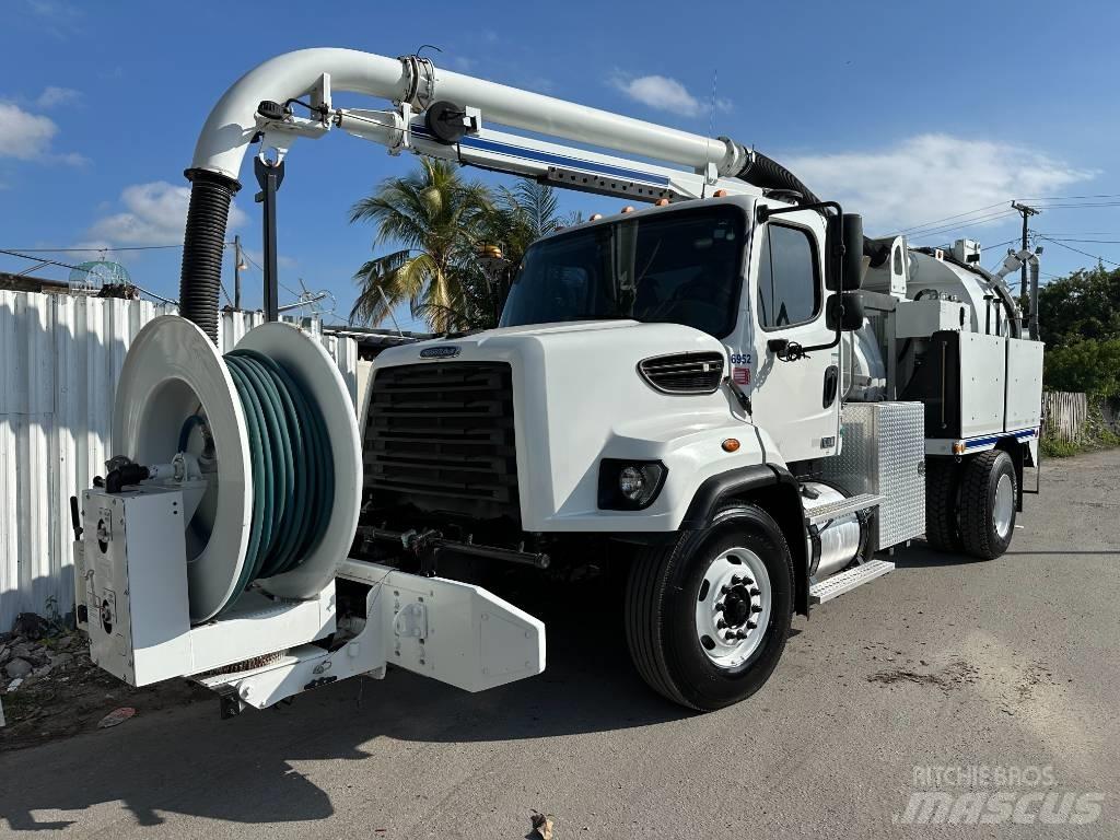 Freightliner 108 SD Camion autospurgo