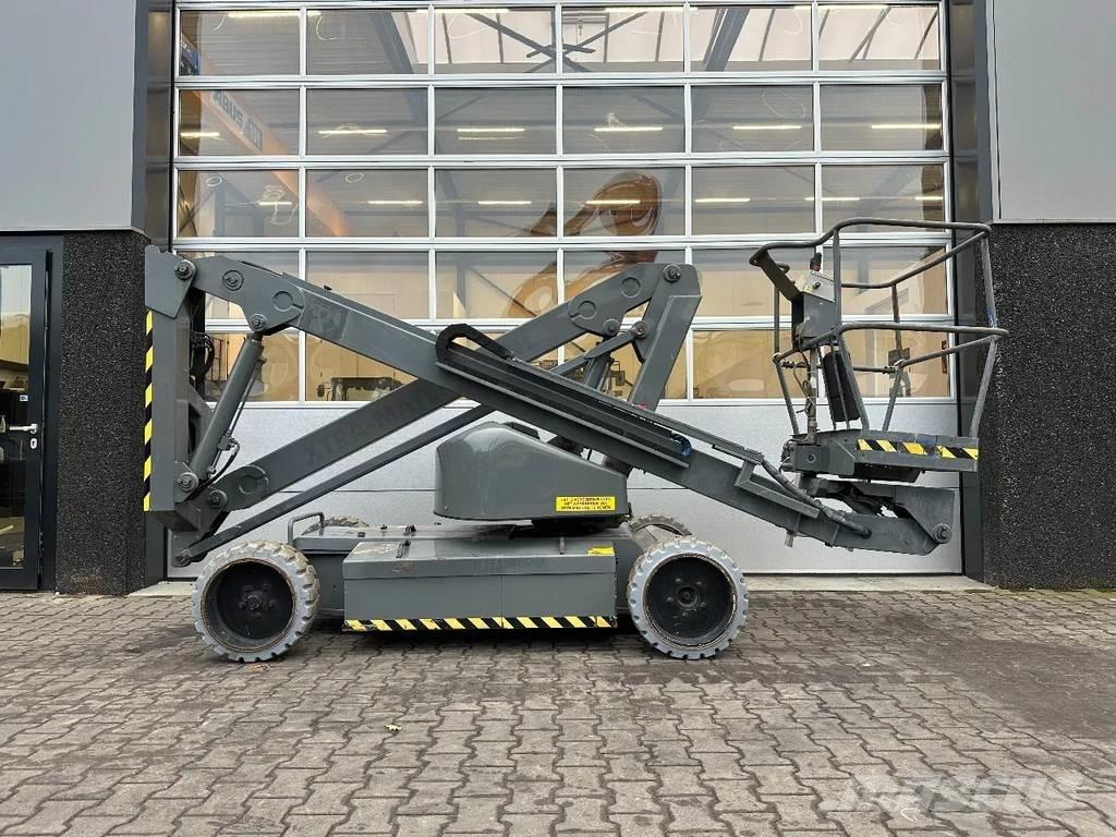 UpRight AB 38 N Piattaforme a braccio articolato
