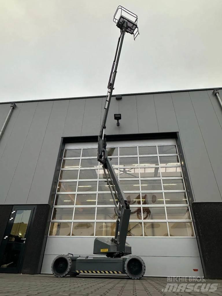 UpRight AB 38 N Piattaforme a braccio articolato