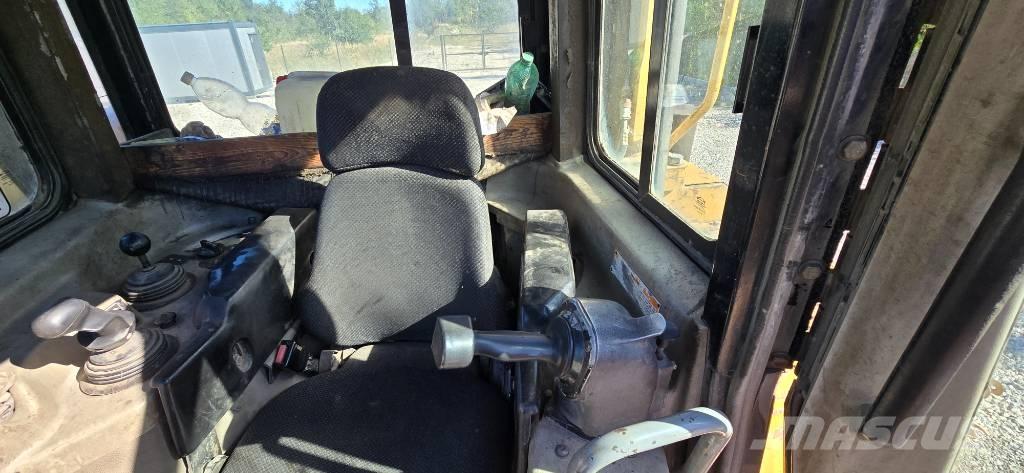 CAT D 6 R XL II Dozer cingolati