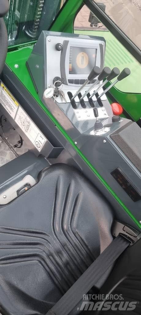 Combilift CBE 2500 Carrello elevatore retrattile a 4 vie