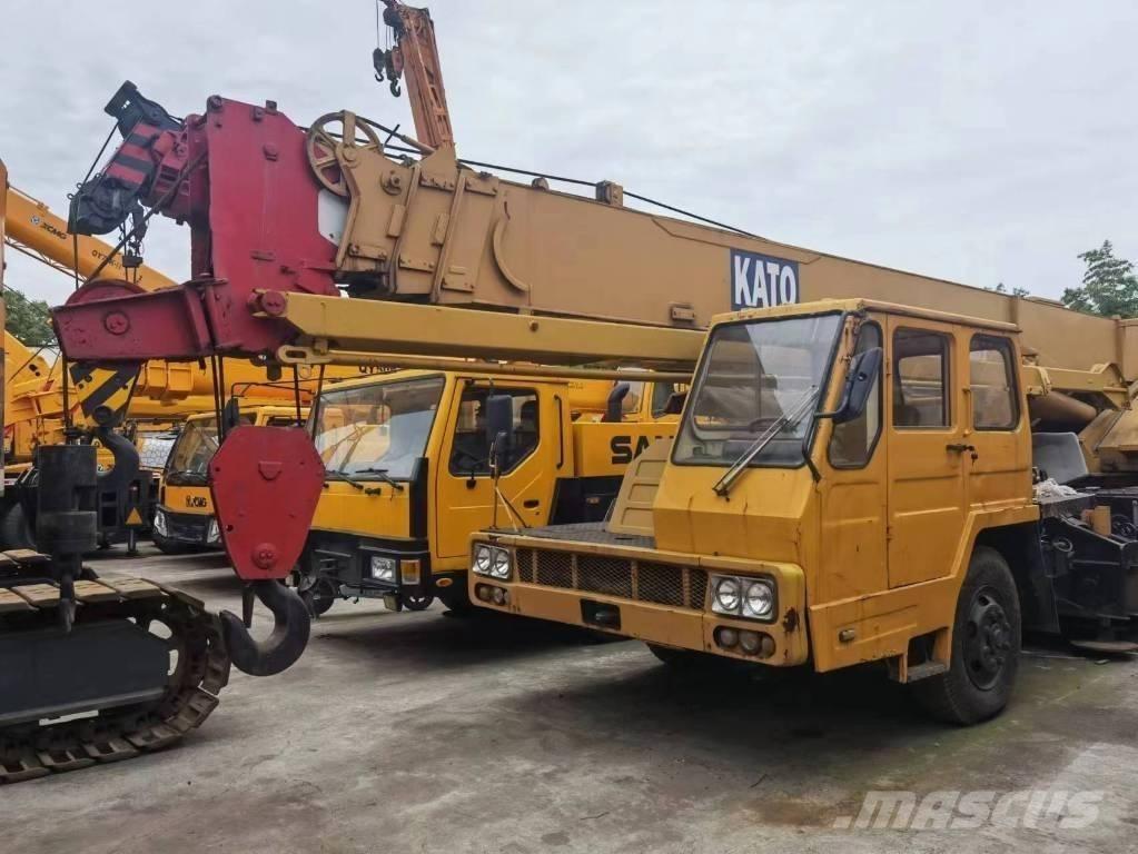 Kato 2500 KVA Gru per tutti i terreni