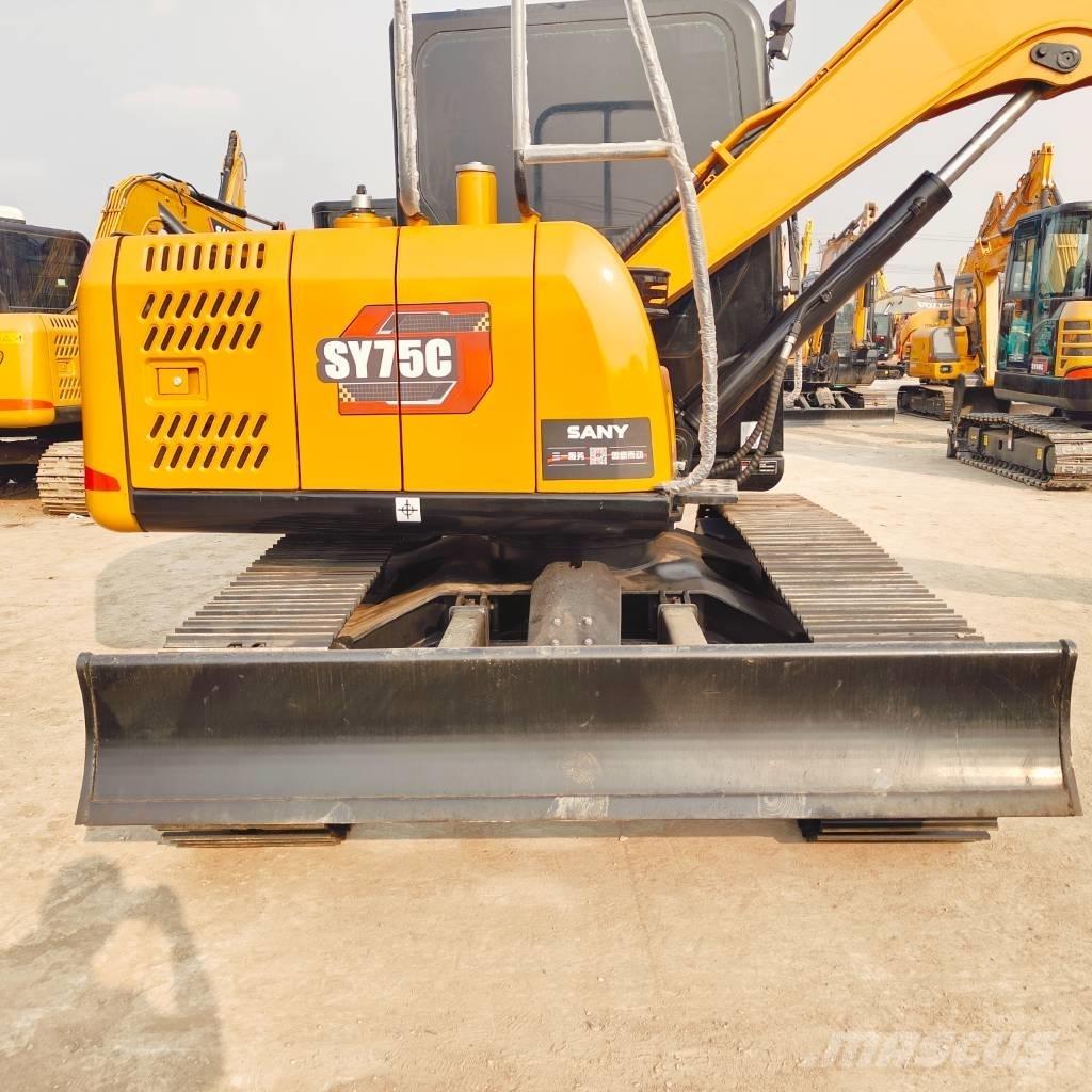 Sany SY75C Escavatori cingolati
