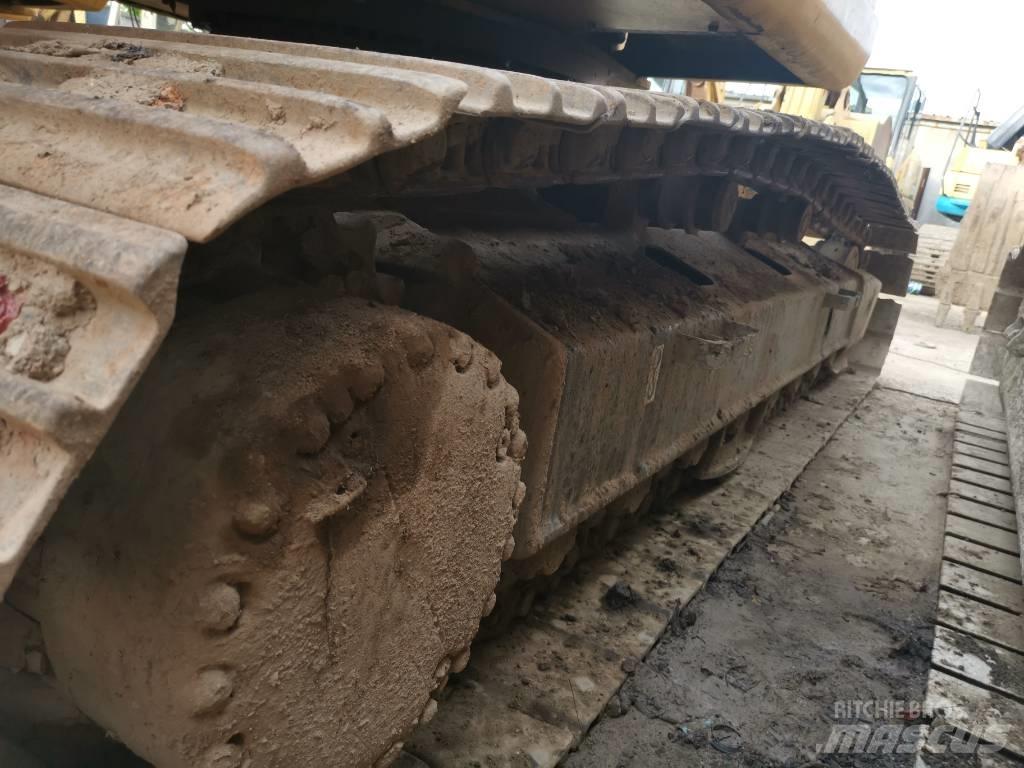 Komatsu PC 220 LC-7 Escavatori cingolati