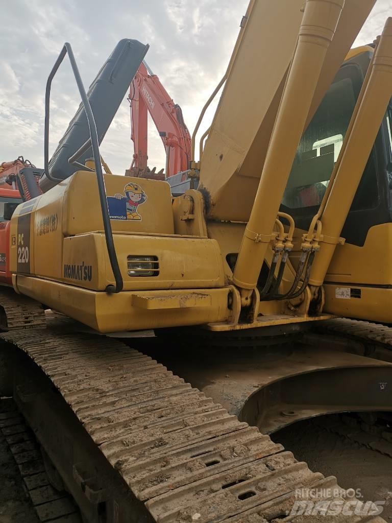 Komatsu PC 220 LC-7 Escavatori cingolati