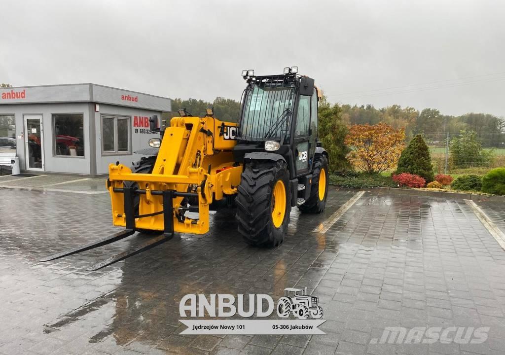 JCB 541-70 Agripro Pale gommate telescopiche