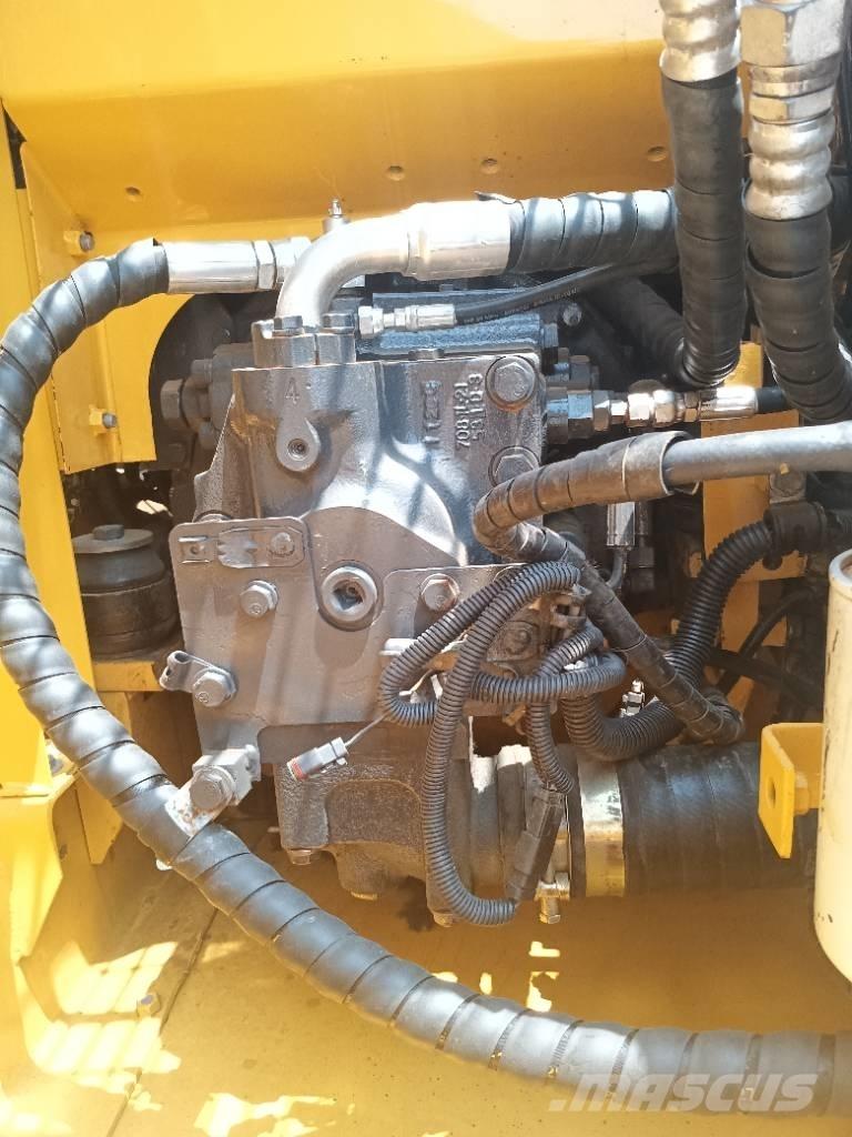 Komatsu PC 130 Escavatori cingolati