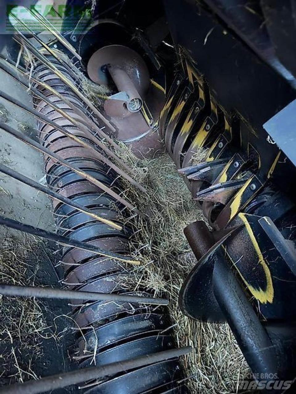 New Holland d1010 Presse quadre